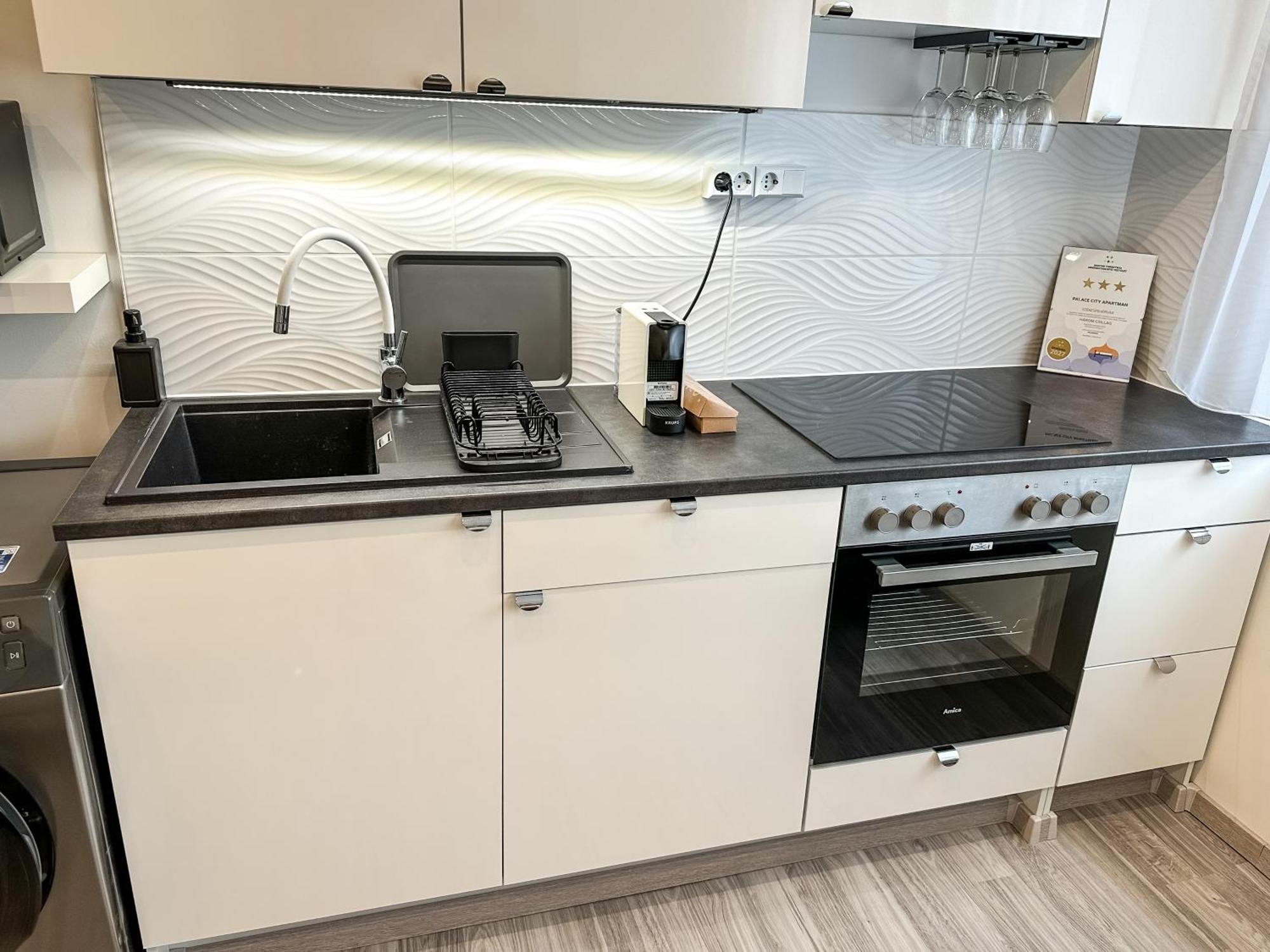 Székesfehérvár Palace City Apartman,T13, Ac, Klima 아파트 외부 사진